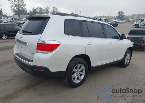 2012 Toyota Highlander Se V6 из США, поврежденный, VIN 5TDBK3EHXCS163825